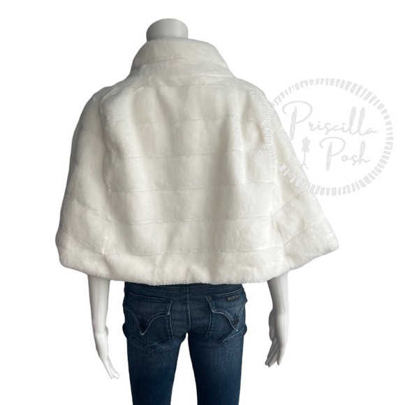 BCBG Jackets & Coats Nwt Bcbgmaxazria Ivory White Faux Fur Shrug